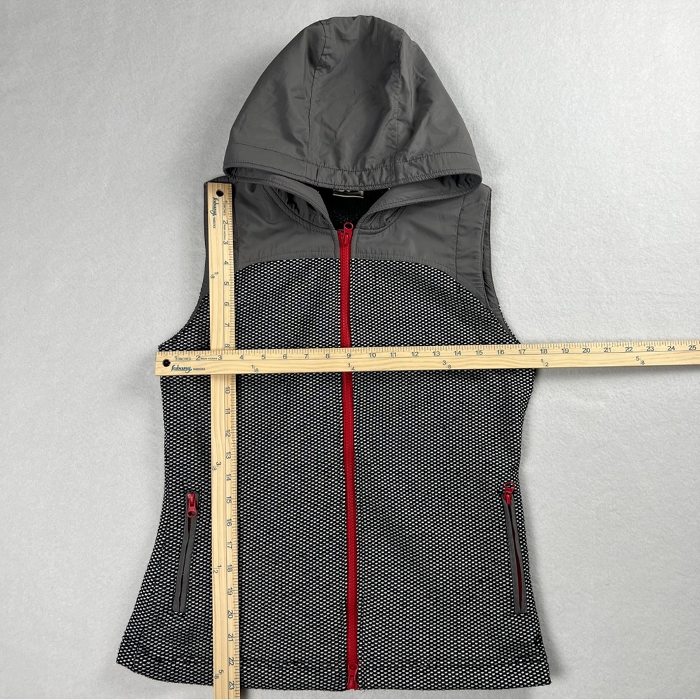 Kavu Women's Hooded Vest Polyester Gray Medium RN#0100460 - Picture 3 of 5